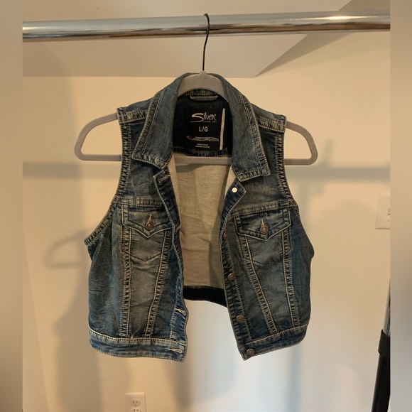 Silver Jeans Jean Vest - Picture 1 of 3